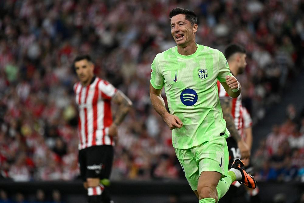 罗体：萨里向洛蒂托要求在一月引进一名高水平中场球员